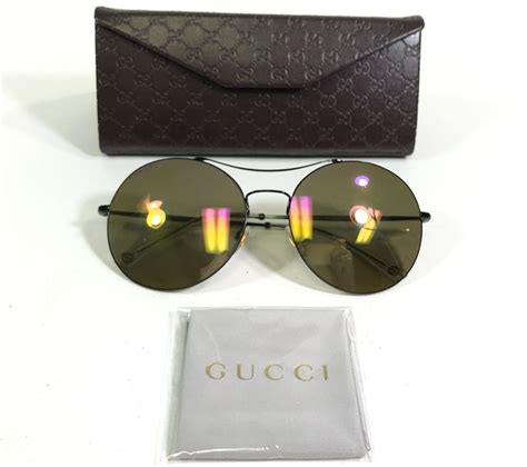 Gucci GG4252/S 006/R3 Sunglasses in Black 